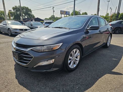 Used 2021 Chevrolet Malibu LT FWD image 2