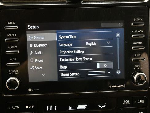 Used 2022 Toyota Prius LE image 24