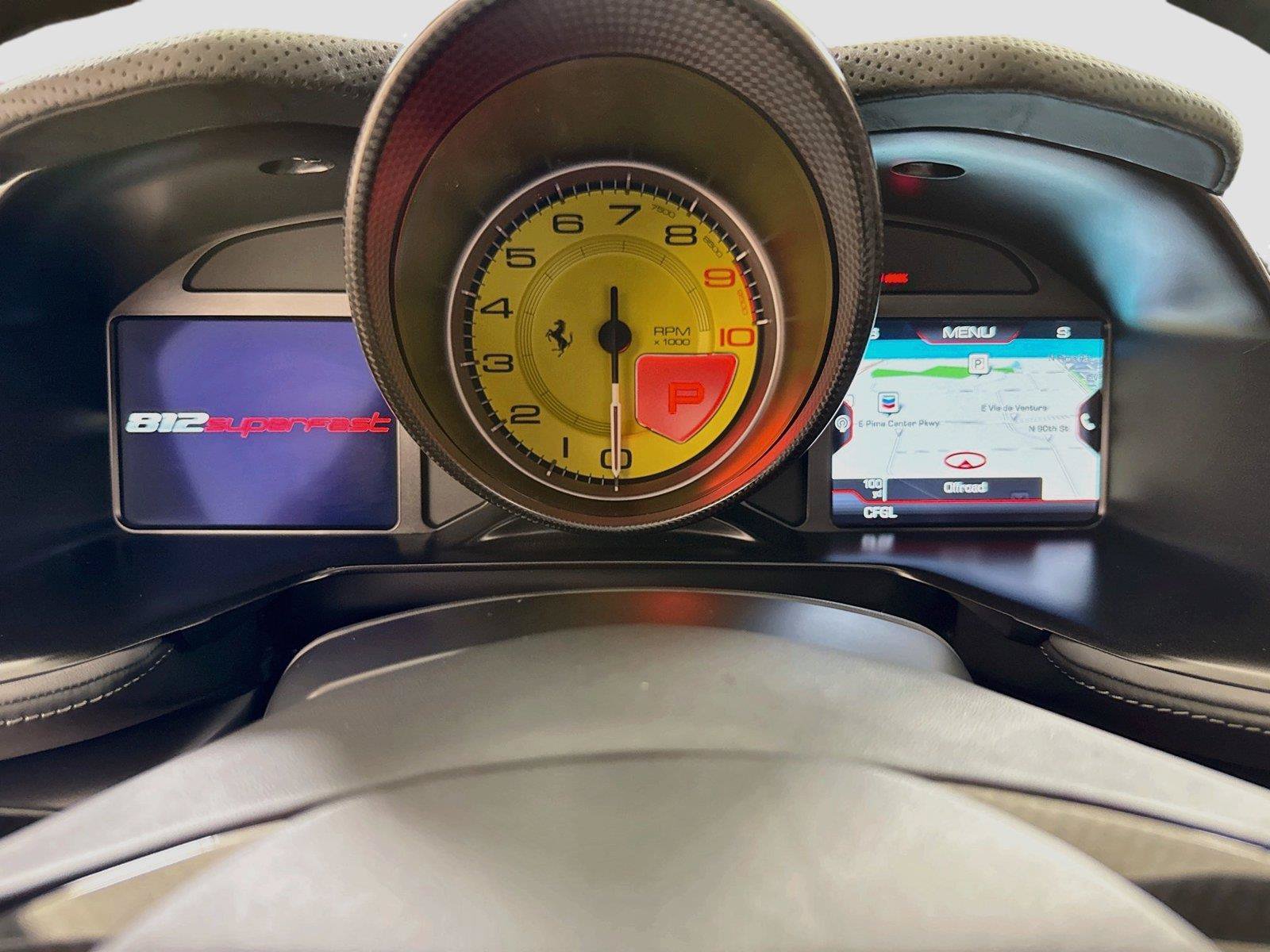 Used 2019 Ferrari 812 Superfast RWD image 14