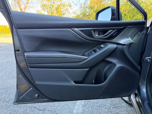 Used 2020 Subaru Crosstrek 2.0i Limited w/ Moonroof Package image 14