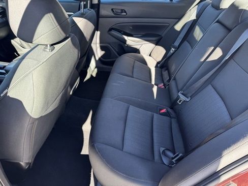 Used 2023 Nissan Altima 2.5 SV image 6