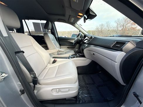Used 2019 Honda Pilot EX-L image 26