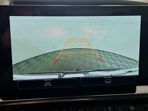 Used 2024 GMC Sierra 1500 Elevation image 22