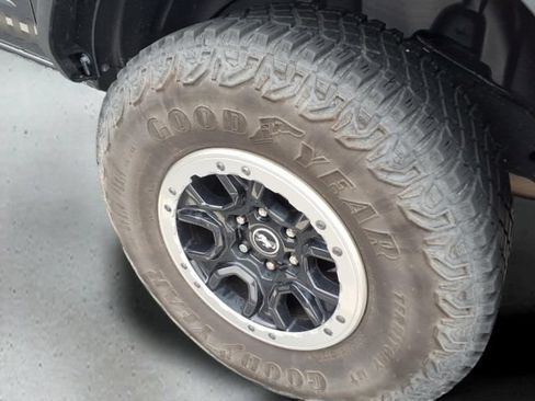 Used 2022 Ford Bronco Big Bend w/ Sasquatch Package AWD/4WD image 19