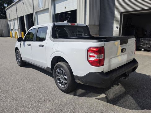 Used 2025 Ford Maverick XLT w/ Equipment Group 301A AWD/4WD image 5