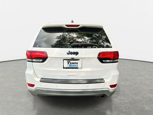 Used 2019 Jeep Grand Cherokee Laredo RWD image 7