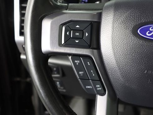 Certified 2020 Ford Expedition Platinum image 41