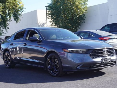 Used 2024 Honda Accord EX image 4