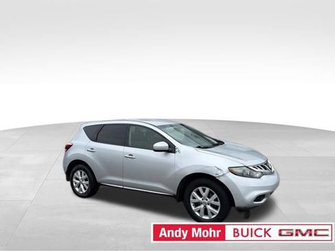 Used 2011 Nissan Murano S FWD image 1