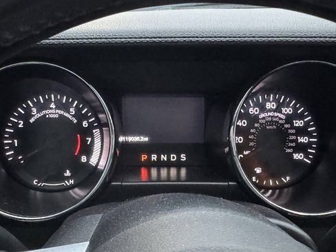 Used 2016 Ford Mustang V6 image 20