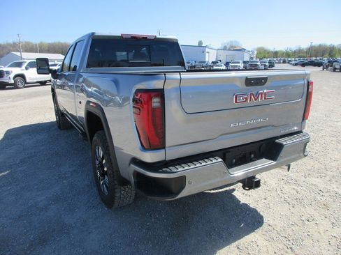 New 2026 GMC Sierra 2500 Denali image 9