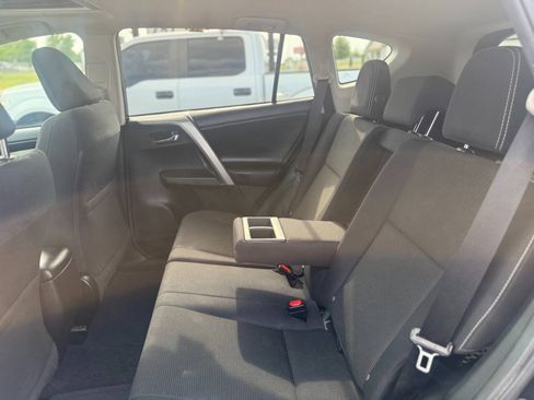 Used 2018 Toyota RAV4 XLE w/ Plus Extra Value Package AWD/4WD image 10