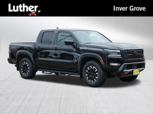 Used 2022 Nissan Frontier PRO-4X image 1