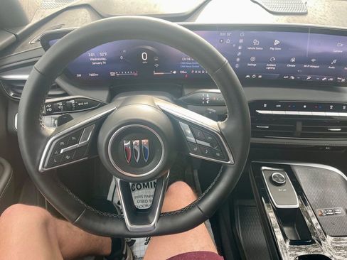 Used 2025 Buick Enclave Sport Touring image 15