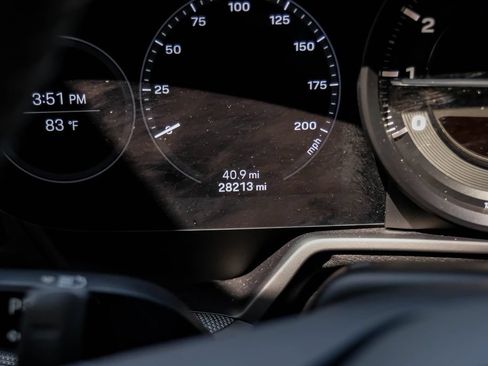 Used 2021 Porsche 911 Cabriolet image 13