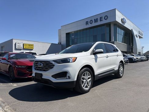 Certified 2022 Ford Edge SEL w/ Convenience Package image 1