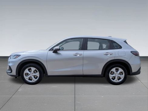 Used 2025 Honda HR-V LX image 3