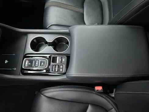 Used 2023 Honda Pilot Touring image 33