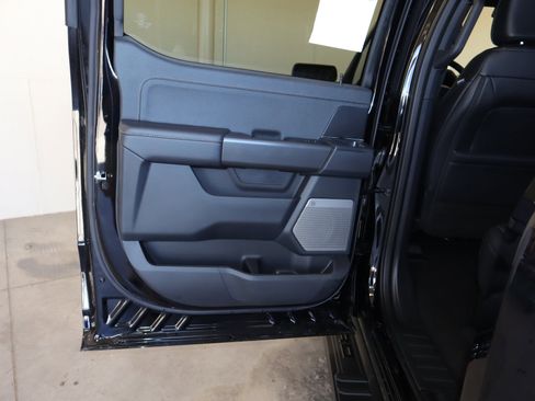 New 2025 Ford F150 Lariat w/ Equipment Group 501A Mid image 39