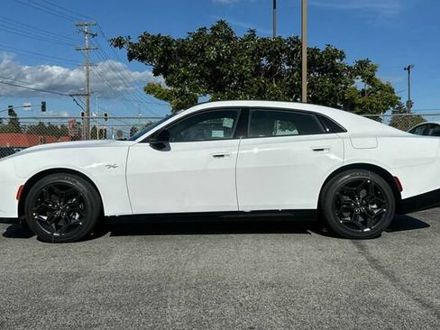 New 2026 Dodge Charger R/T w/ Blacktop Package AWD/4WD image 7