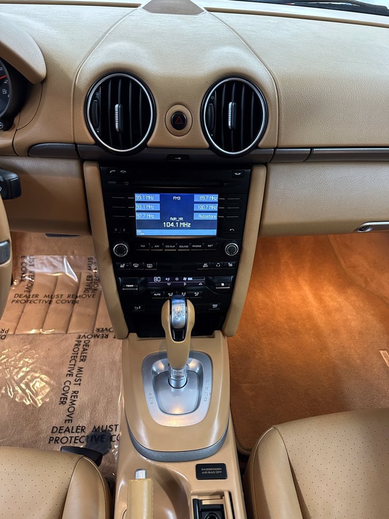 Used 2010 Porsche Boxster RWD image 17