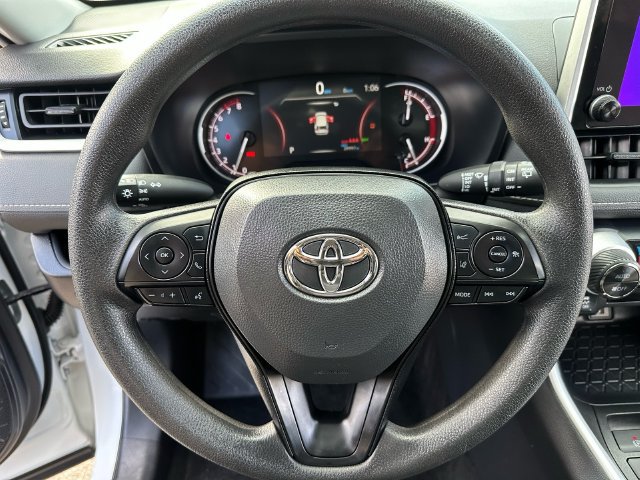 Certified 2025 Toyota RAV4 XLE AWD/4WD image 12