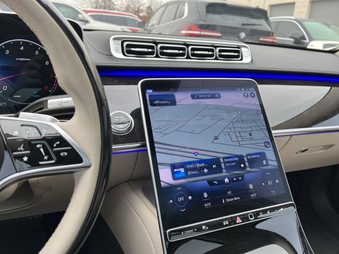 Certified 2023 Mercedes-Benz S 500 4MATIC image 32