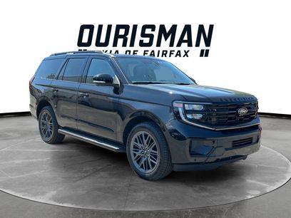 Used 2026 Ford Expedition Platinum w/ Stealth Appearance Package