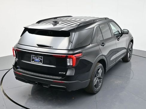 New 2026 Ford Explorer ST-Line w/ ST-Line Street Pack image 44