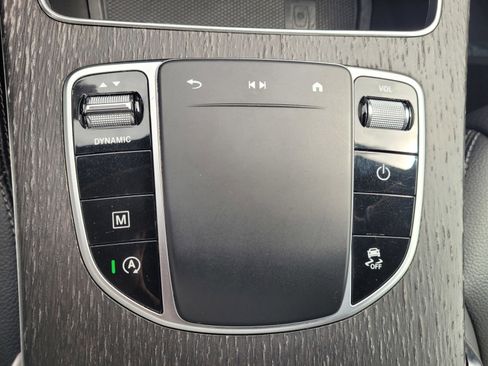 Used 2020 Mercedes-Benz GLC 300 image 23