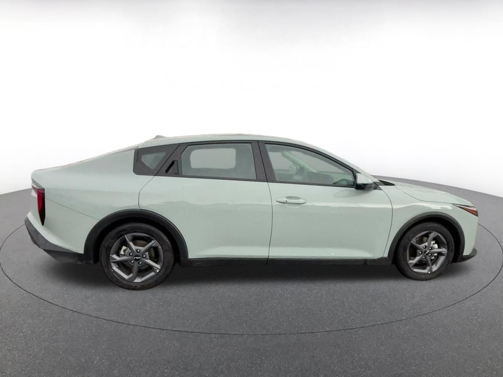 Used 2026 Kia K4 FWD image 15