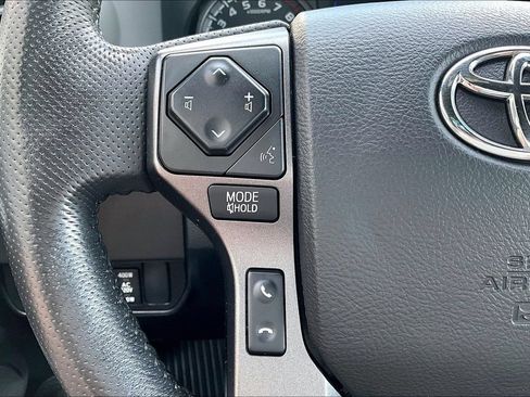 Used 2022 Toyota Tacoma TRD Sport w/ TRD Premium Sport Package RWD image 14