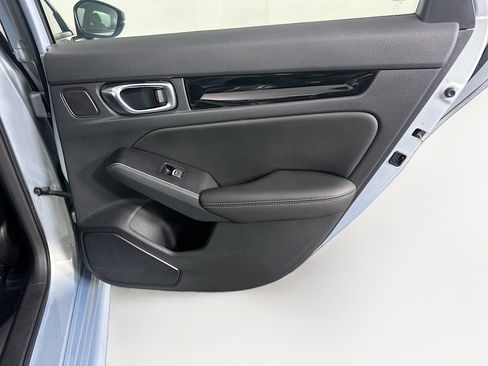 Used 2022 Honda Civic Touring image 30