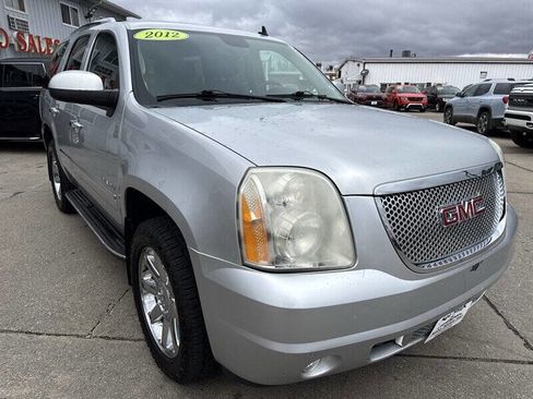 Used 2012 GMC Yukon Denali image 11