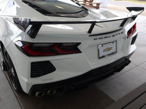 Used 2024 Chevrolet Corvette Stingray Preferred Cpe w/ 2LT image 9