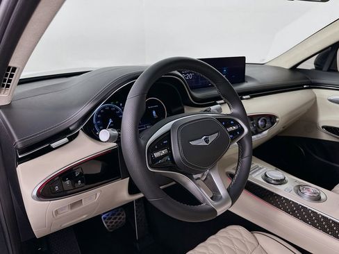 Used 2022 Genesis GV70 3.5T Sport w/ Sport Prestige Package image 9