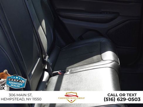 Used 2025 Jeep Grand Cherokee Altitude AWD/4WD image 29