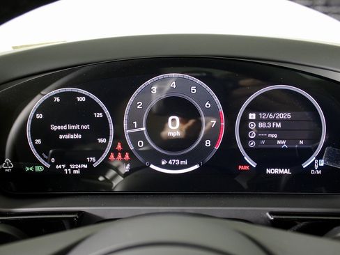 New 2026 Porsche Cayenne Coupe image 22