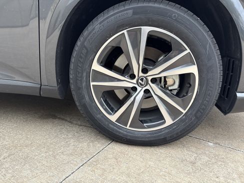 Used 2024 Lexus RX 350h w/ Cold Area Package AWD/4WD image 32