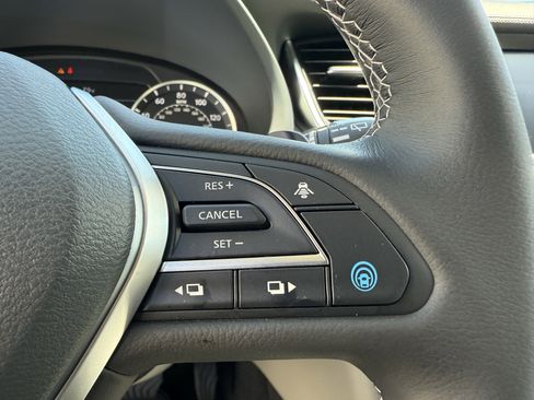 Certified 2025 INFINITI QX50 Luxe image 16