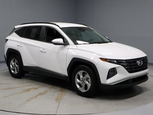 Used 2023 Hyundai Tucson SEL FWD image 1