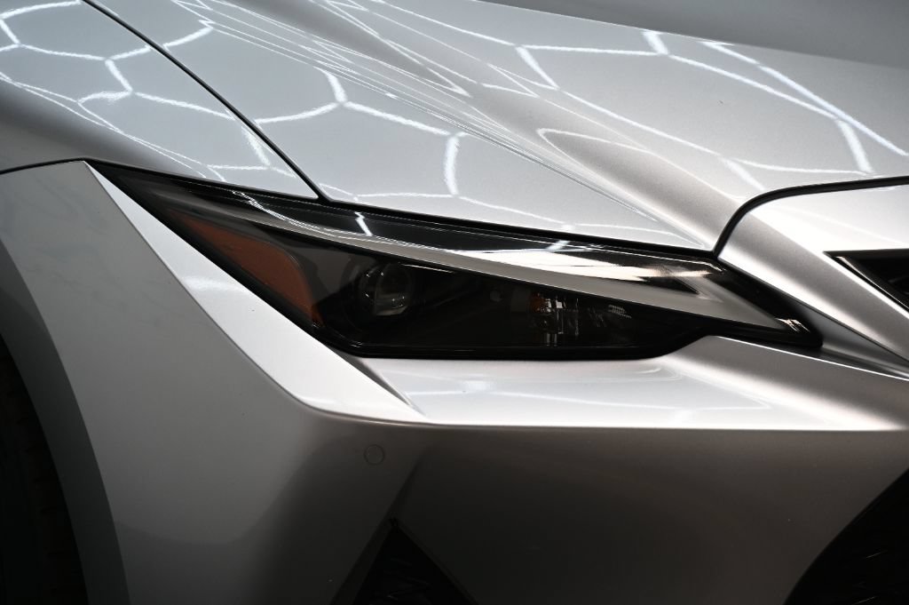 Used 2022 Lexus IS 350 F Sport w/ Navigation Package RWD image 9