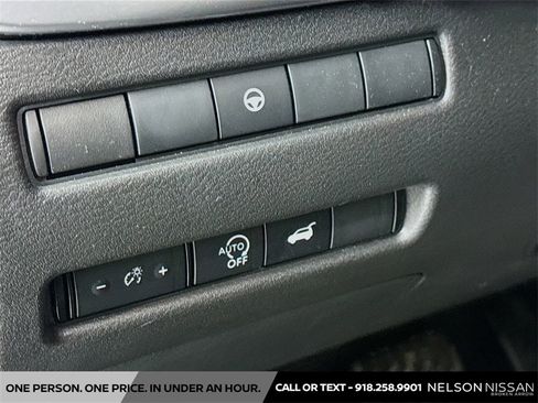 Certified 2025 Nissan Rogue SV w/ SV Premium Package image 10