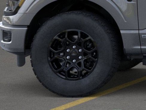 New 2025 Ford F150 XLT w/ Equipment Group 302A MID image 41