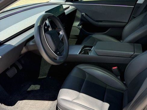 Used 2024 Tesla Model 3 Long Range RWD image 3