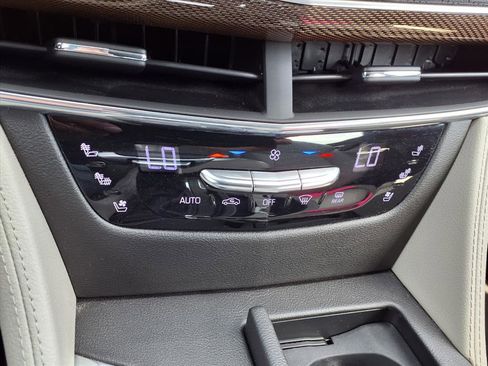 Used 2018 Cadillac CT6 Premium Luxury w/ Super Cruise Package image 8