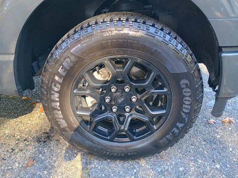 Used 2024 Ford F150 XLT w/ Bed Utility Package image 10