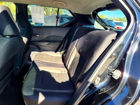 Used 2019 Nissan Kicks SV w/ Interior Electronics Package image 10