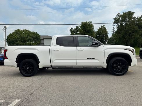 Used 2026 Toyota Tundra Limited AWD/4WD image 4