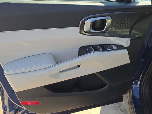 New 2026 Kia Sorento S w/ S Panoramic Sunroof Package image 19